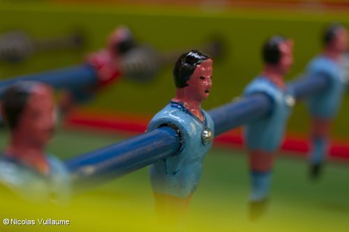 Futbolins finançats per banca socialment responsable a Bolívia.