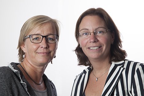 La directora de relaciones de inversión de Oikocredit, Ylse van der Schoot (izquierda) y la directora financiera, Irene van Oostwaard (derecha) Dos de las directivas de Oikocredit, cooperativa de finanzas éticas que trabaja con microcréditos en países del Sur