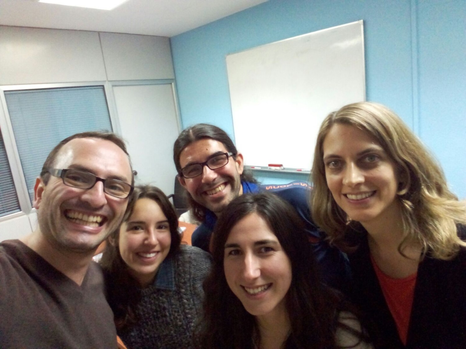 Grupo de voluntarios y voluntarias de Oikocredit en Madrid.