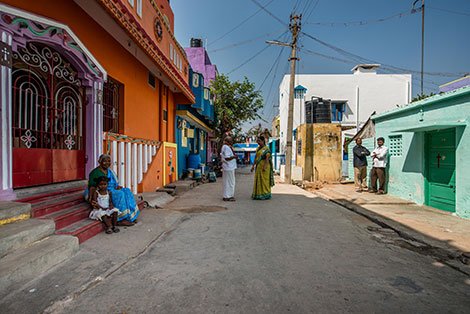 Las viviendas construidas en 1978 con financiación de Oikocredit todavía existen hoy, casi 40 años después. Las viviendas construidas en 1978 con financiación de Oikocredit todavía existen hoy, casi 40 años después.